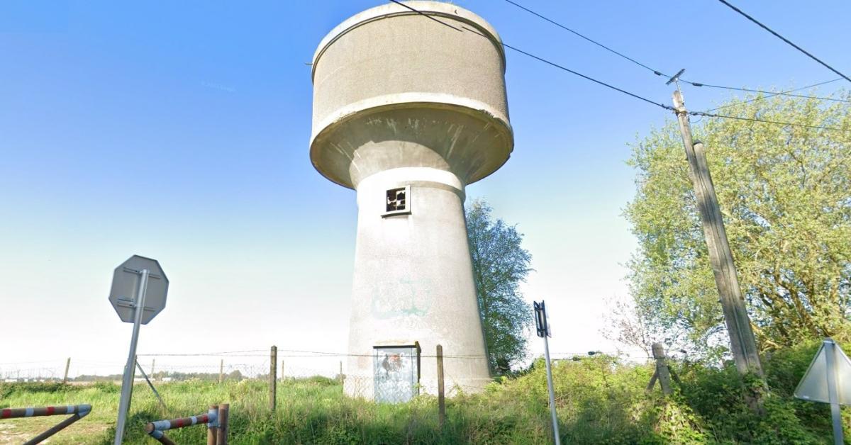 Terrain de 473m² avec château d'eau, lieudit Le Village, 76430 Gommerville