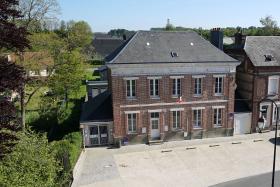 Mairie de Saint-Gilles-de-la-Neuville