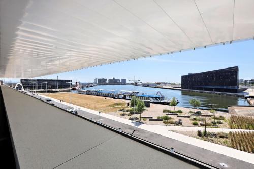Vue depuis La Cité Numérique sur l'ENSM et Sciences Po