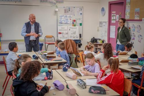 Jérôme Dubost, vice-président de la Communauté urbaine en charge de la Santé, à la rencontre des élèves